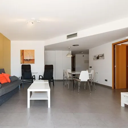 Uhc Ciutadella Family Appartamento Cambrils